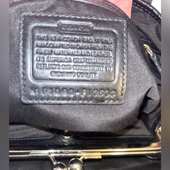 Beautiful Pre Loved Coach Black and Gray Handbag F13533 - Picture 10 of 11